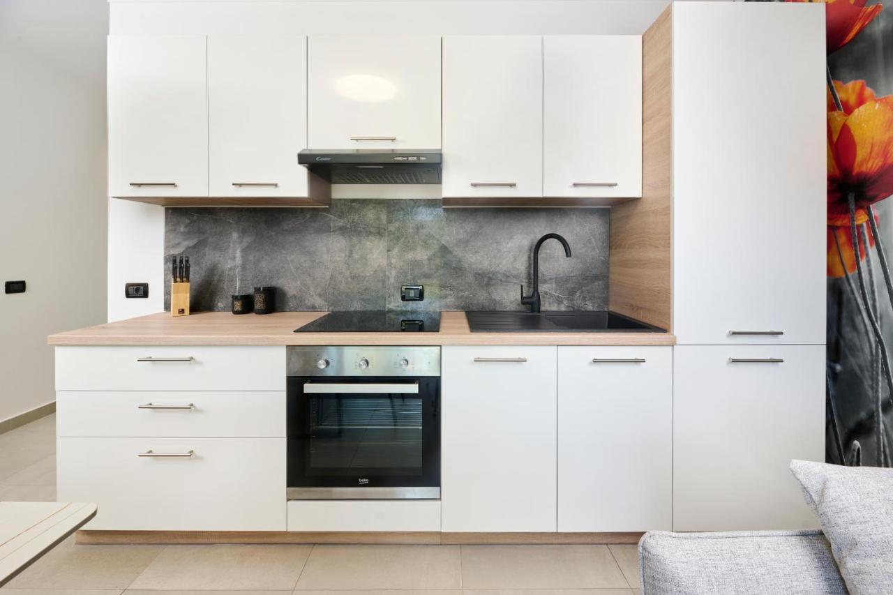 Apartments Dolcea Умаг Экстерьер фото